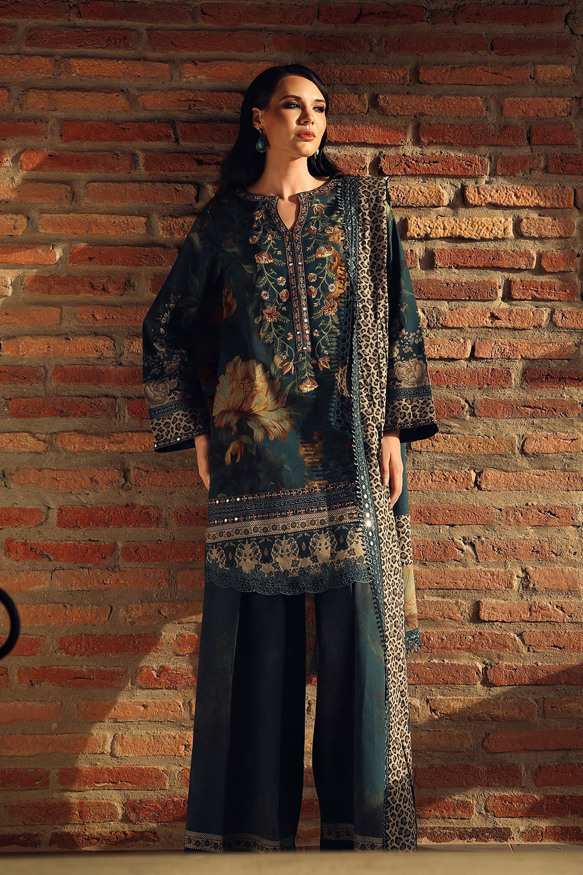 Charizma | 3-PC Unstitched Embroidered Linen | CCW7-09