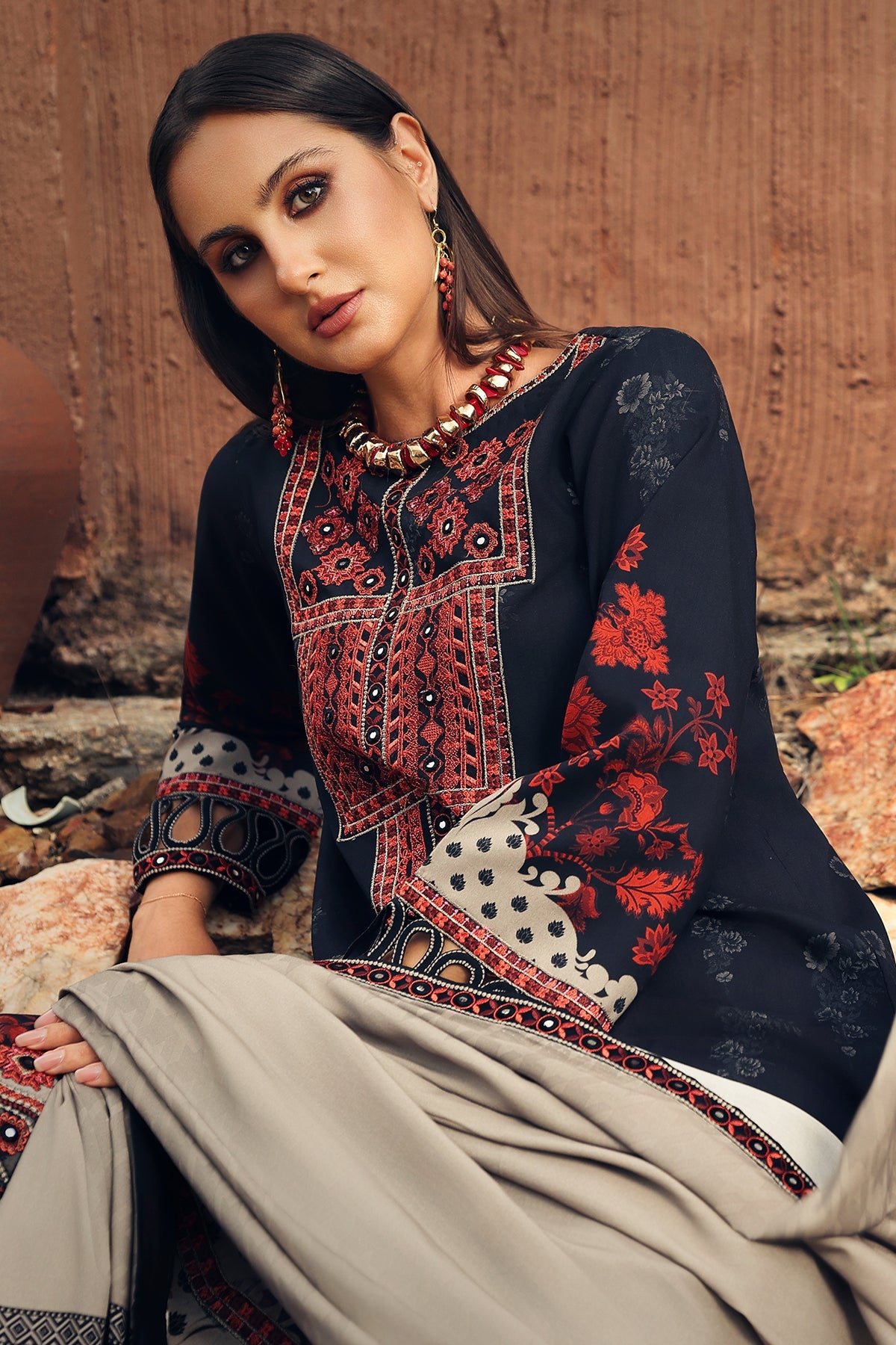 Charizma | 3-PC Unstitched Embroidered Linen | CCW7-10