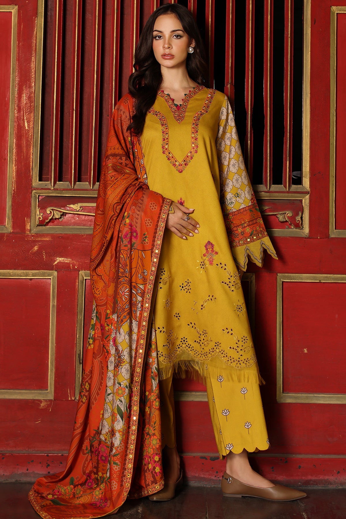 Charizma | 3-PC Unstitched Embroidered Linen | CCW7-03