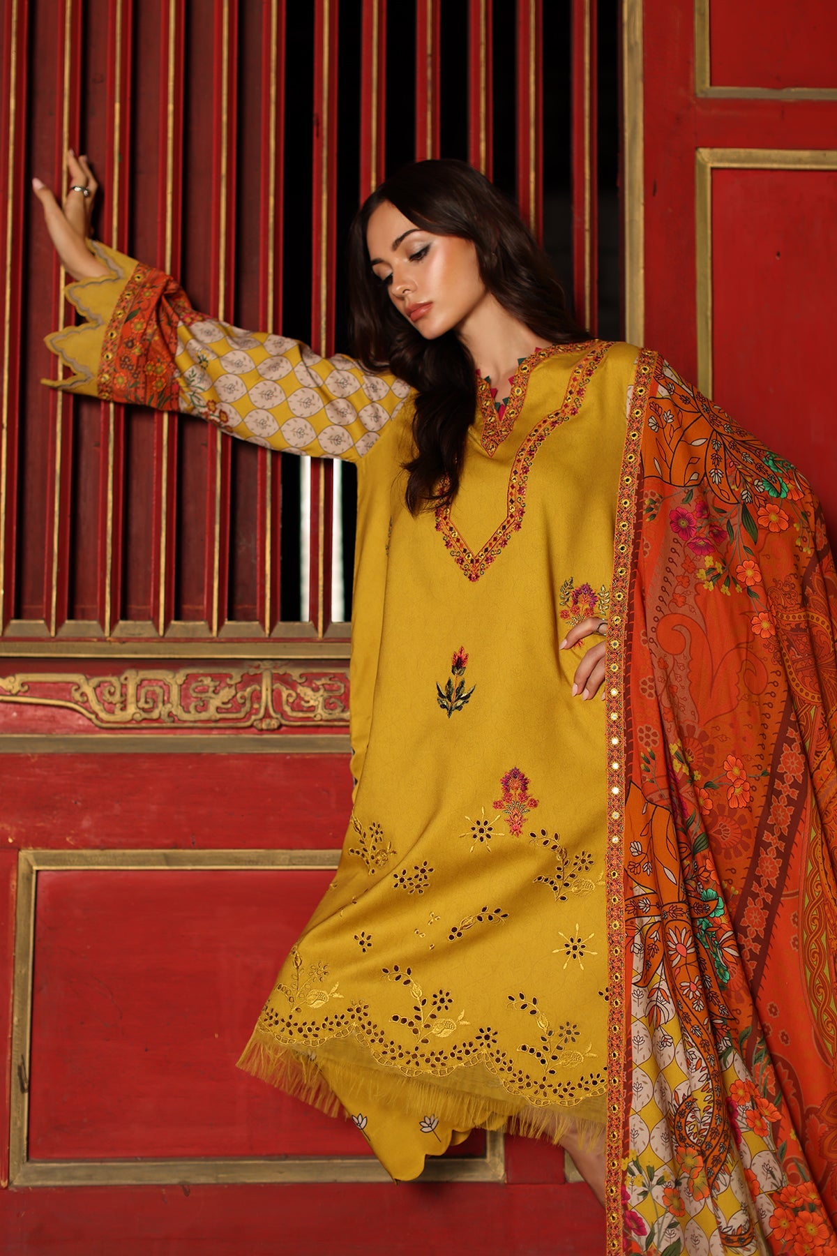 Charizma | 3-PC Unstitched Embroidered Linen | CCW7-03