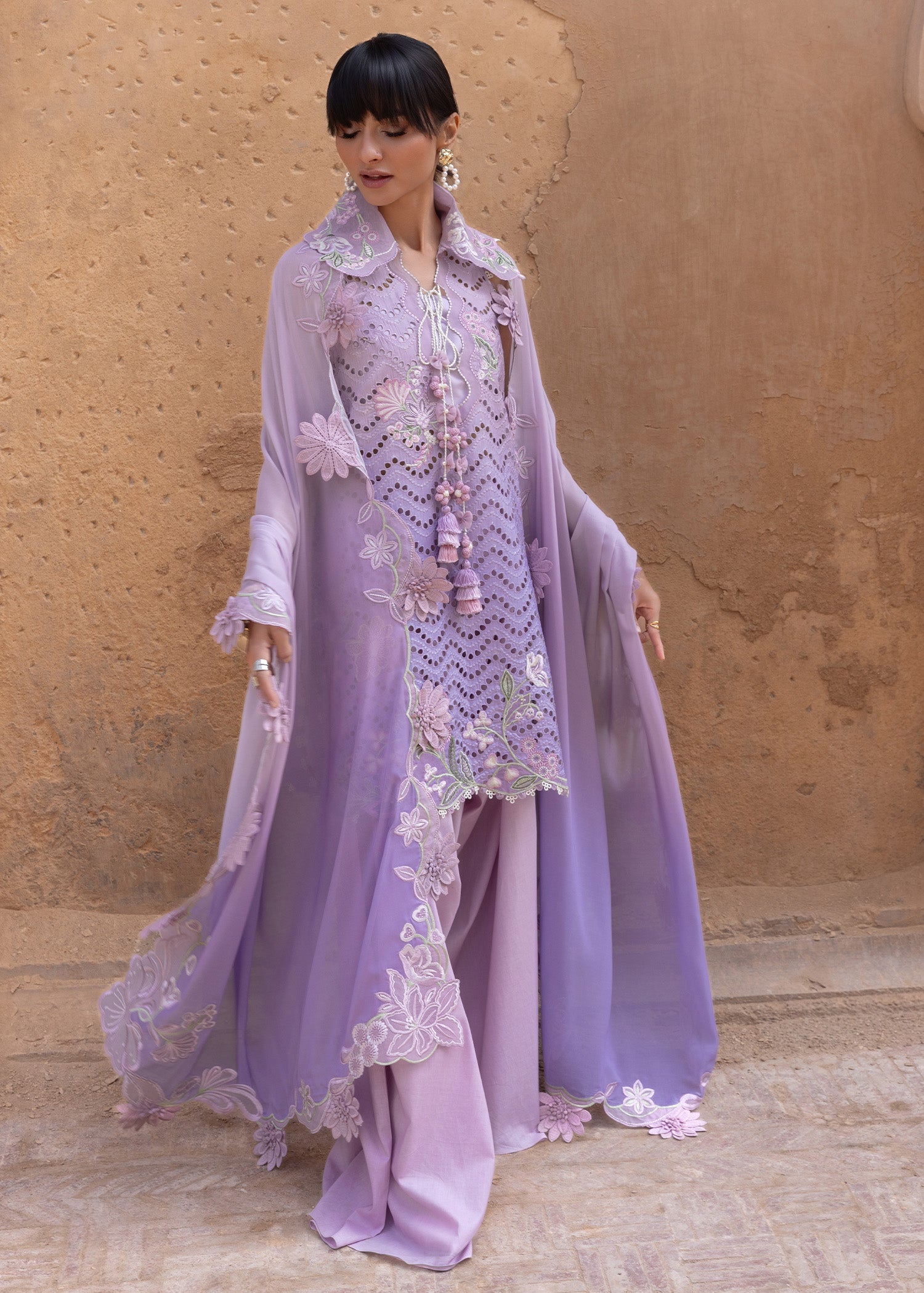 ADVANCE BOOKING OPEN | CRIMSON FLOW | EMBROIDERED LAWN UNSTITCHED 3-PIECE SUIT