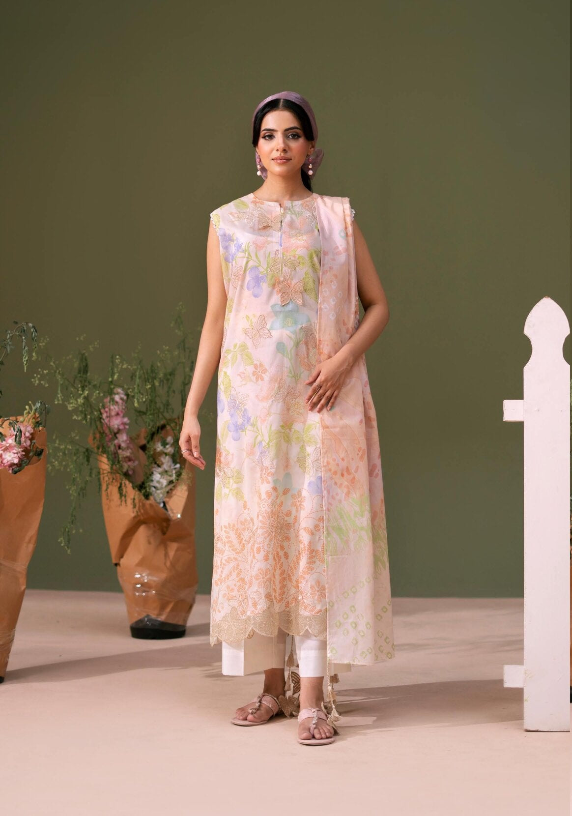 GULLJEE BLOOM | 3-PIECE UNSTITCHED | EMBROIDERED PRINTED LAWN SUIT