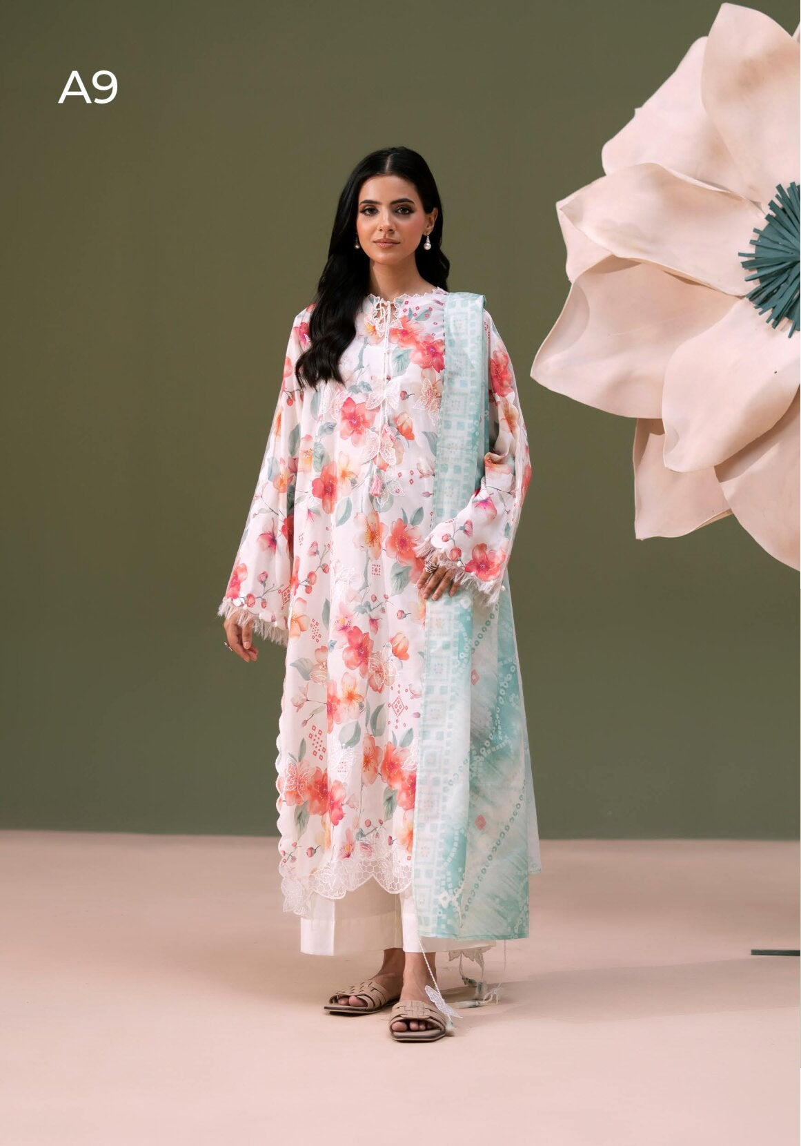 GULLJEE BLOOM | 3-PIECE UNSTITCHED | EMBROIDERED PRINTED LAWN SUIT