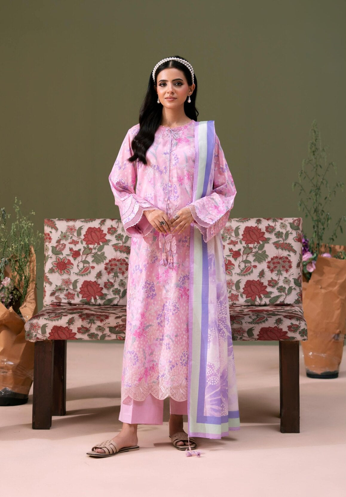 GULLJEE BLOOM | 3-PIECE UNSTITCHED | EMBROIDERED PRINTED LAWN SUIT