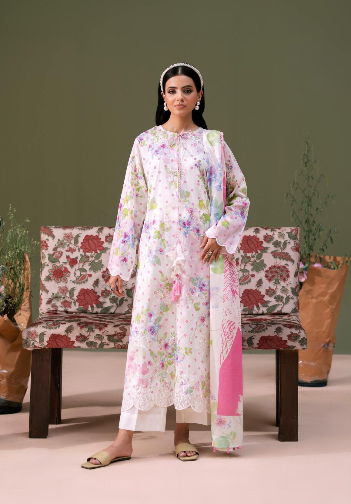GULLJEE BLOOM | 3-PIECE UNSTITCHED | EMBROIDERED PRINTED LAWN SUIT