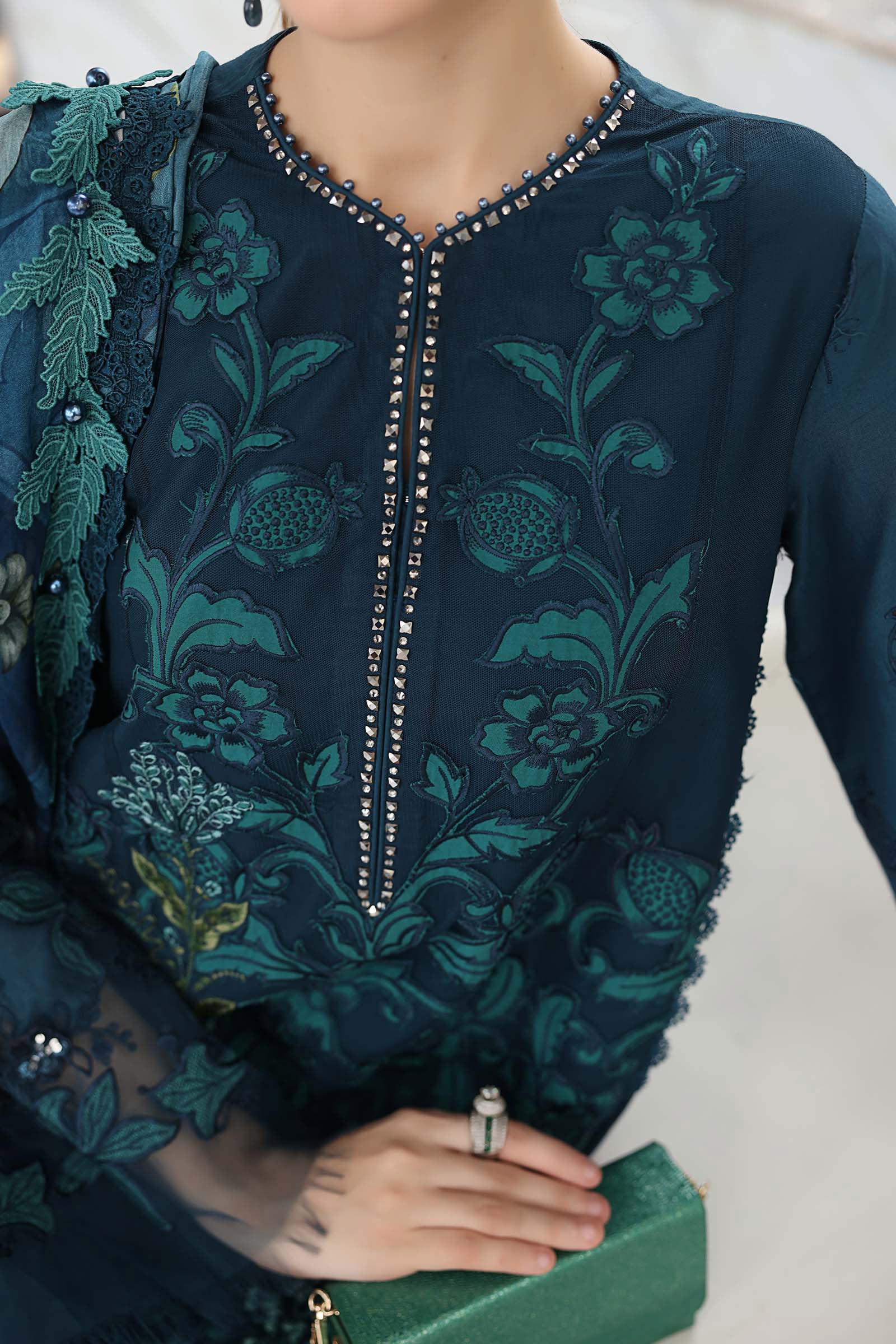 COMING SOON | ADVANCE BOOKING OPEN | MARIA.B 3-PIECE UNSTITCHED EMBROIDERED LAWN SUIT
