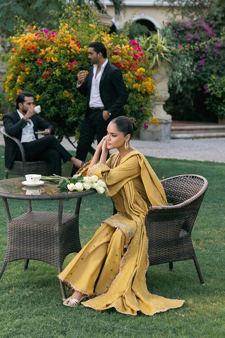 Elaf Embroidered Unstitched 3-Piece Suit Ewk-1b Florigold