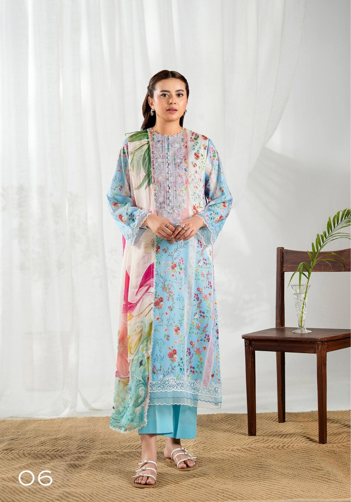 GULAL | UNSTITCHED 3-PIECE | EMBROIDERED LAWN SUIT