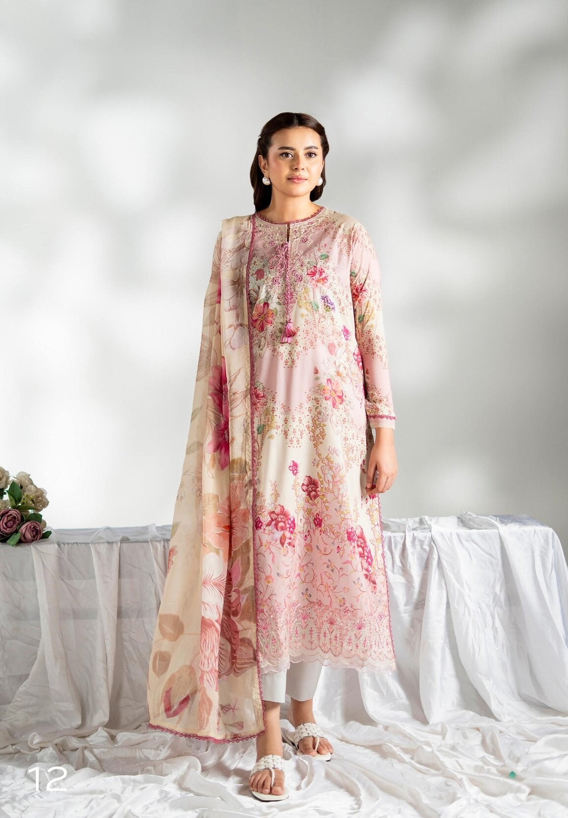 GULAL | UNSTITCHED 3-PIECE | EMBROIDERED LAWN SUIT