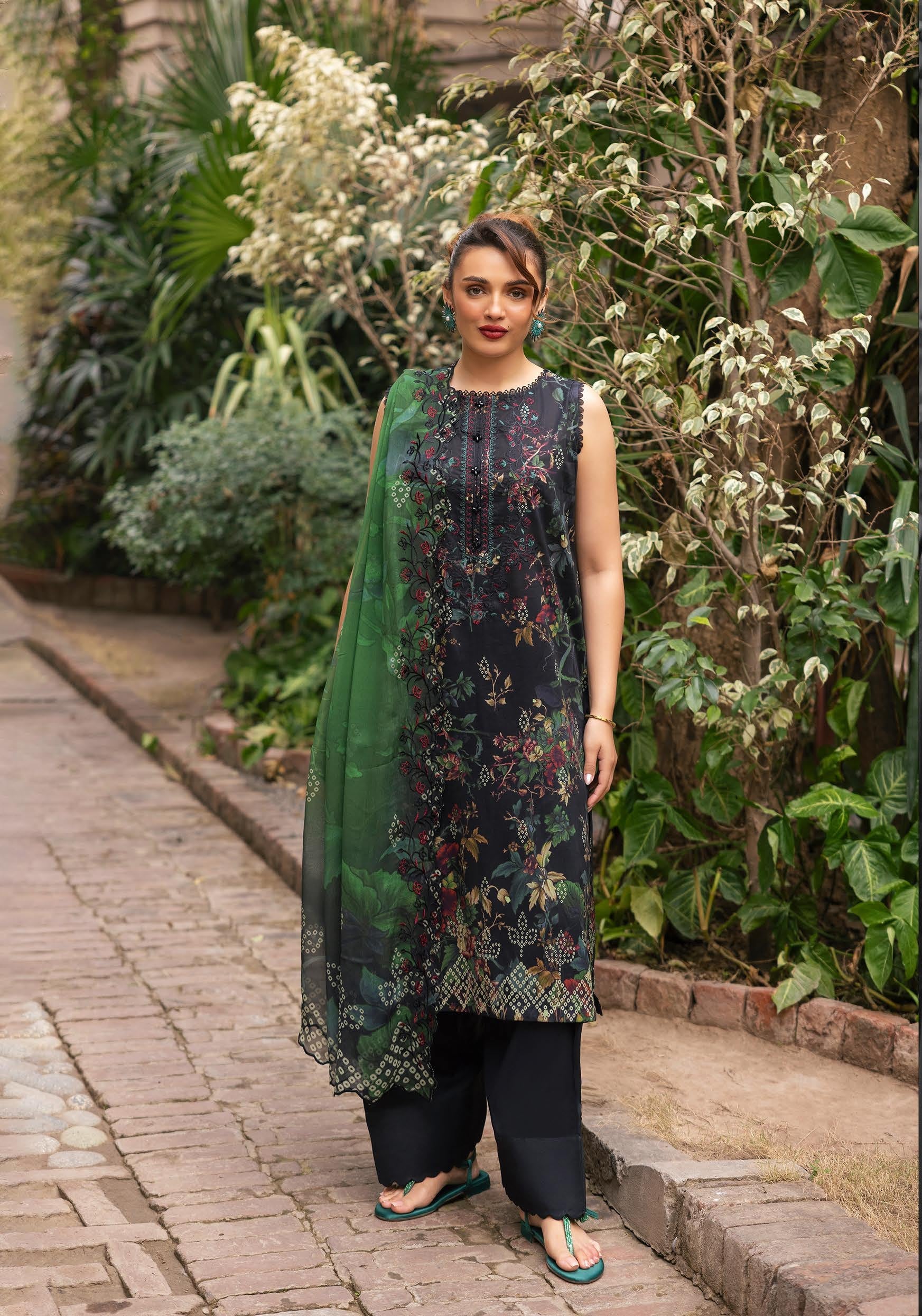 GULLJEE RANGPASAND | UNSTITCHED 3-PIECE | DIGITAL PRINTED LAWN SUIT