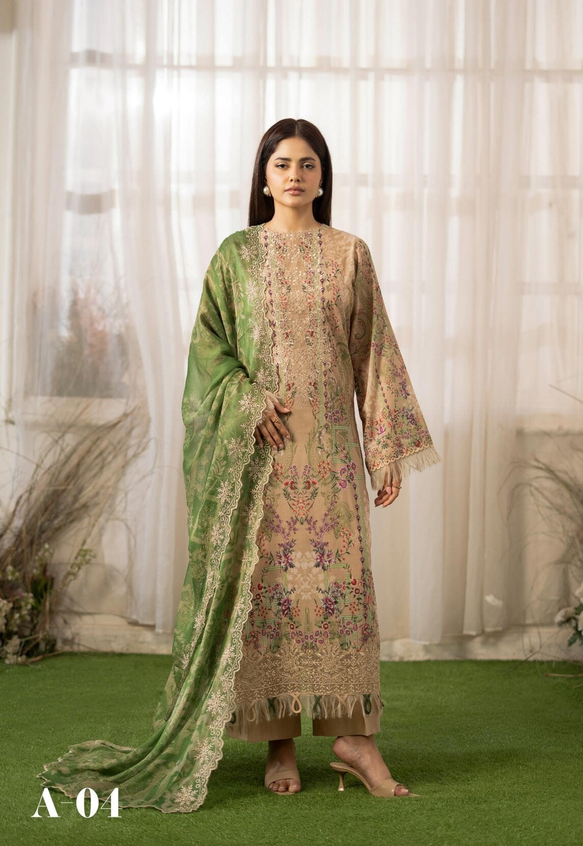 GULLJEE MORJA | 3 PIECE UNSTITCHED SUIT | SHIRT TROUSER DUPATTA