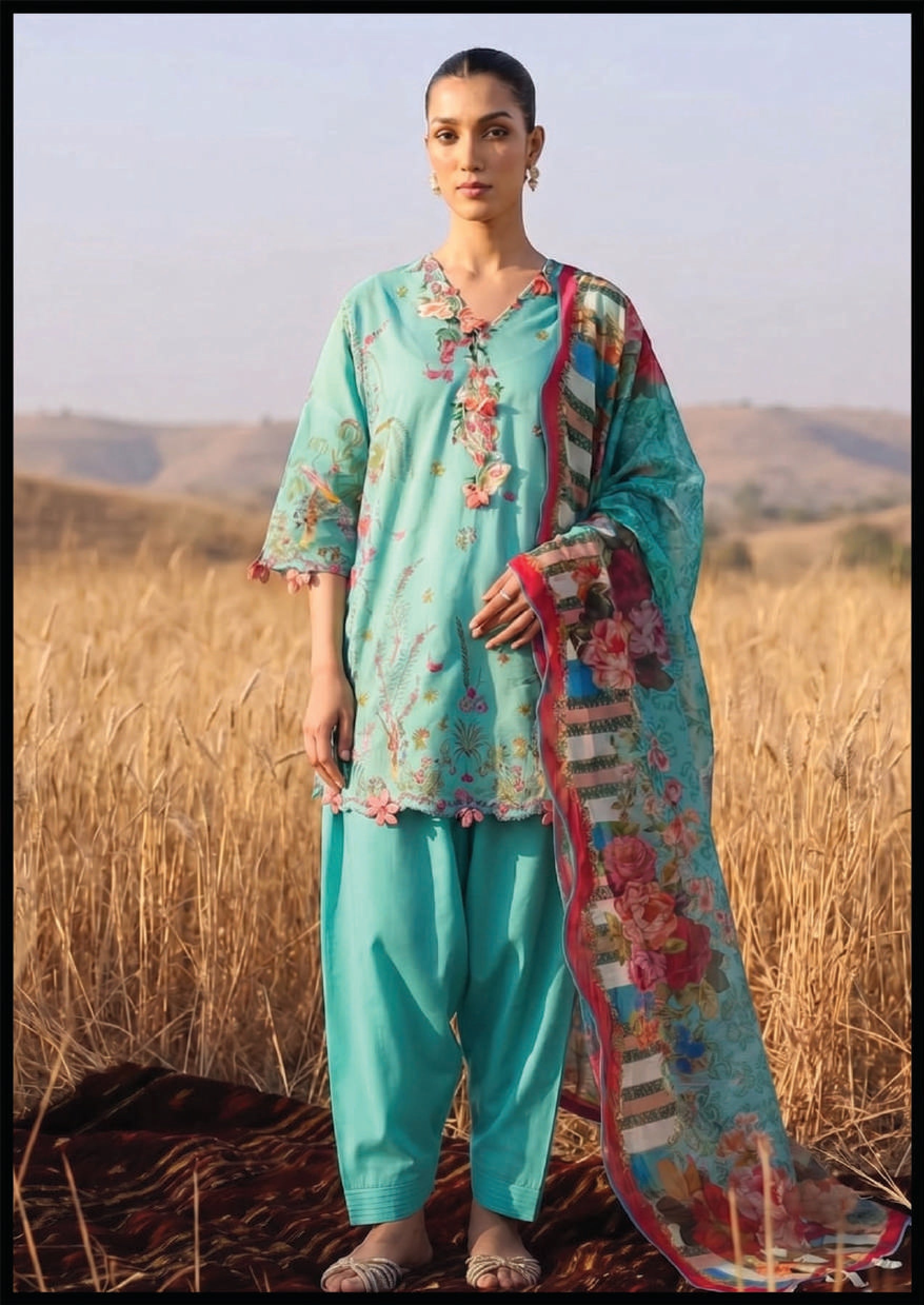 SANA SAFINAZ | UNSTITCHED 3-PIECE | LAWN SUIT 02