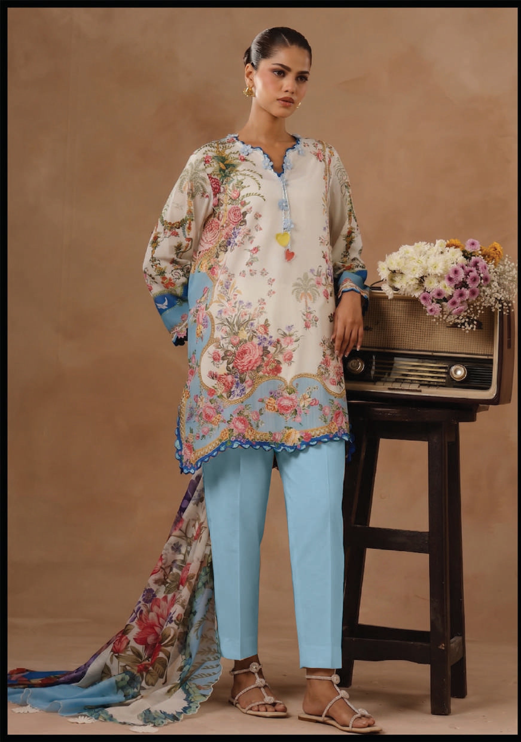 SANA SAFINAZ | UNSTITCHED 3-PIECE | LAWN SUIT 05